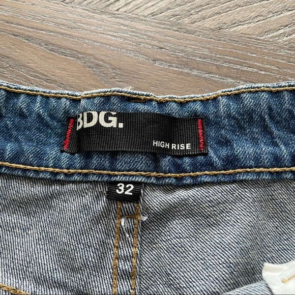 Urban Outfitters BDG Denim Shorts - Picture 5 of 5